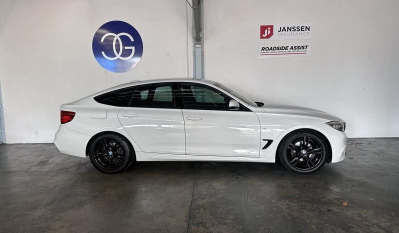 
								BMW 320I GRAN TURISMO 2015 full									