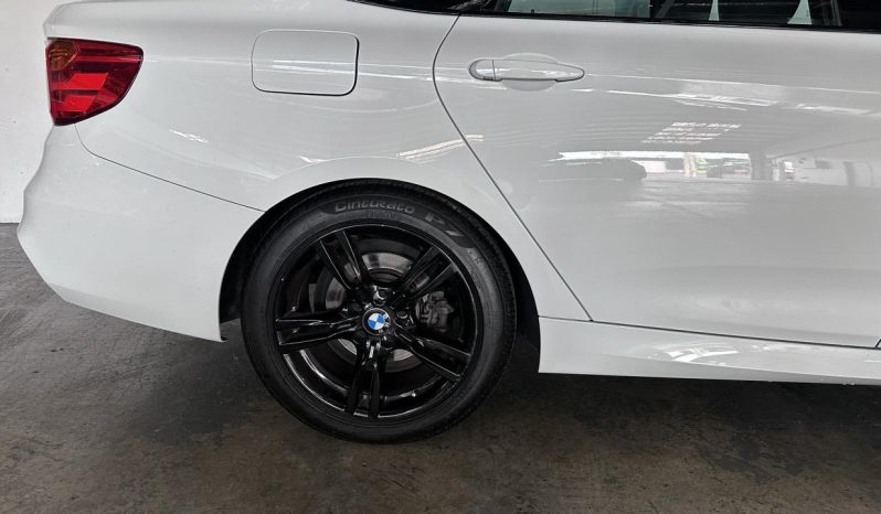 
								BMW 320I GRAN TURISMO 2015 full									