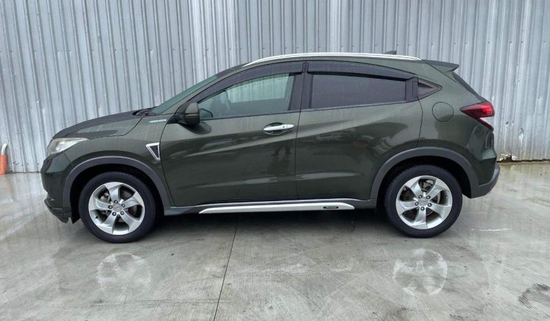 
								Honda Vezel HYBRID 2013 full									