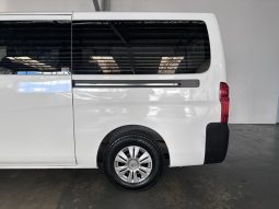 
										Nissan Nv350 CARAVAN 2016 full									