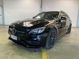 
										Mercedes-Benz C 63 S 2017 full									