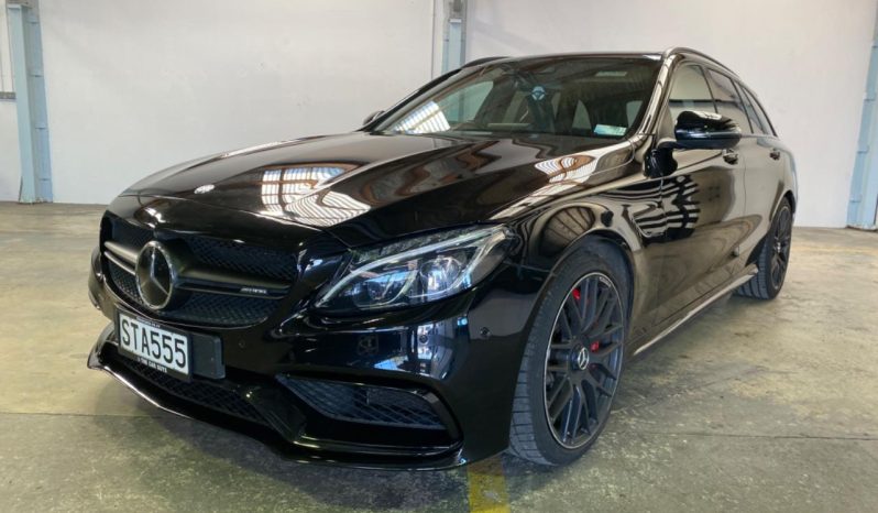 
								Mercedes-Benz C 63 S 2017 full									