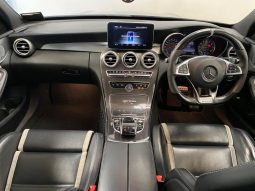 
										Mercedes-Benz C 63 S 2017 full									