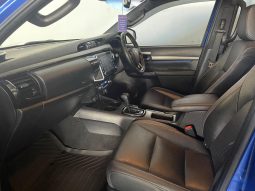 
										Toyota Hilux SR5 CRUISER TD DC 2. 2020 full									