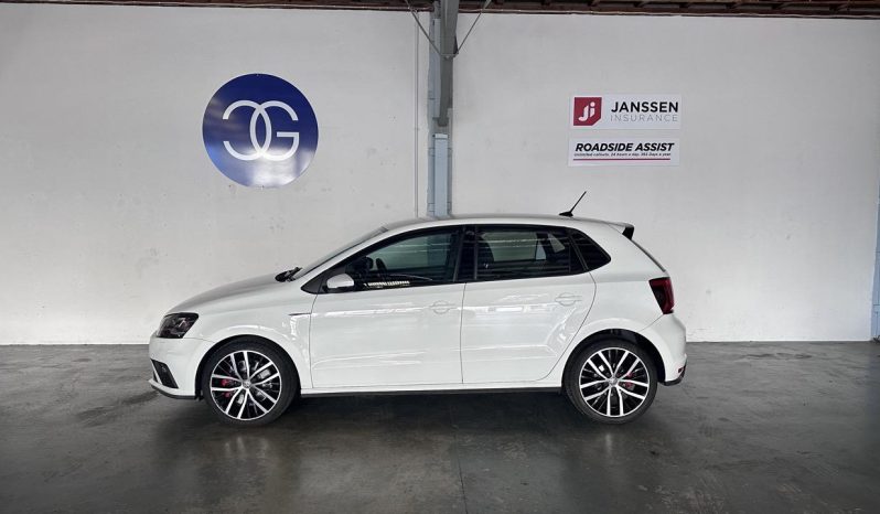 
								Volkswagen Polo GTI 2015 full									