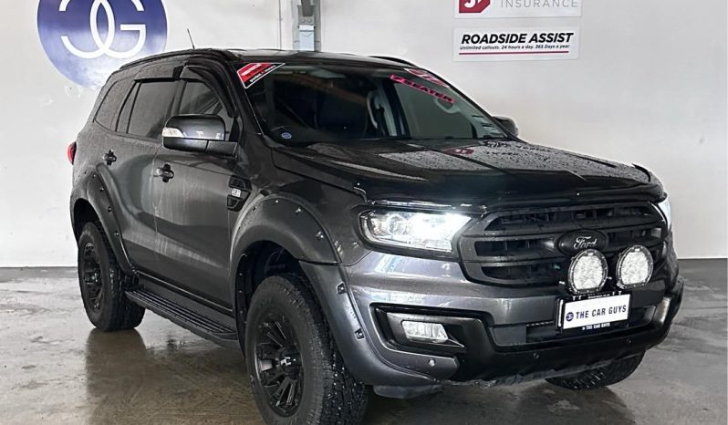 
								Ford Everest TREND 3.2D/4WD/6AT 2017 full									