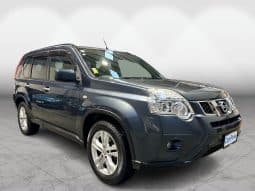 Nissan X-TRAIL 20XTT 2013 full