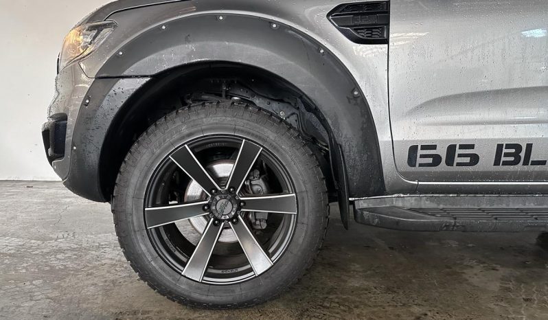 
								Ford Everest TREND 3.2D/4WD/6AT 2016 full									