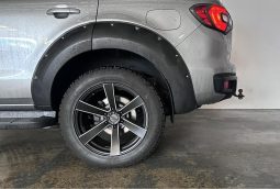 
										Ford Everest TREND 3.2D/4WD/6AT 2016 full									