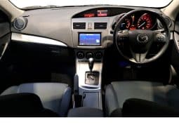 Mazda AXELA SPORT 20S full