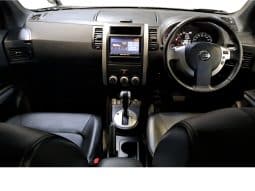 Nissan X-TRAIL 20XTT 2013 full