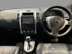 Nissan X-TRAIL 20XTT 2013 full