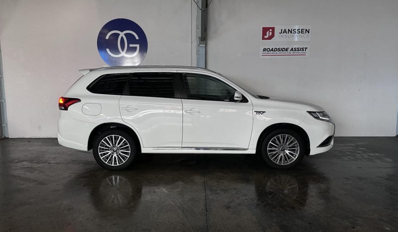 
								Mitsubishi Outlander XLS 88KW/PHEV/4WD/AT 2019 full									