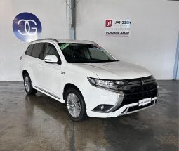 
										Mitsubishi Outlander XLS 88KW/PHEV/4WD/AT 2019 full									