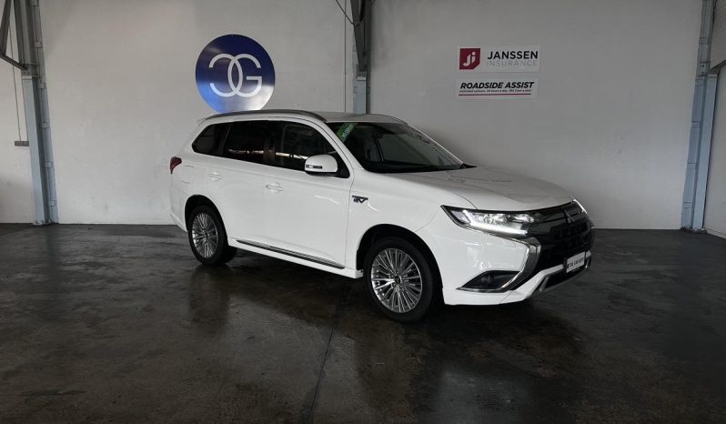 
								Mitsubishi Outlander XLS 88KW/PHEV/4WD/AT 2019 full									