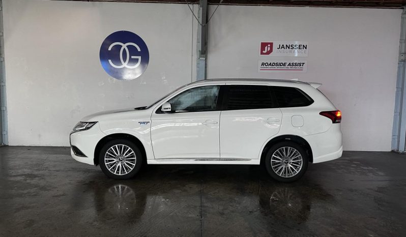 
								Mitsubishi Outlander XLS 88KW/PHEV/4WD/AT 2019 full									