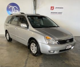 Kia Carnival 3.5 V6 AUTO EX 2013