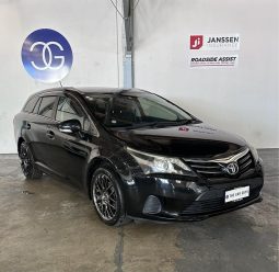 
										Toyota Avensis WAGON 2013 full									