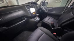 
										Nissan Serena HYBRID 2013 full									