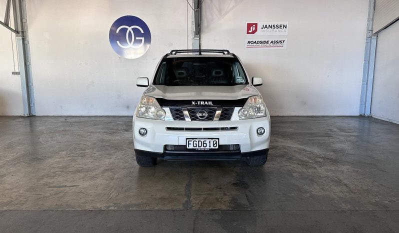 
								Nissan X-Trail 2.0 DIESEL TL AT 4WD 2010 full									