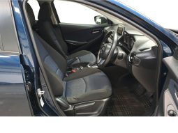 
										2015 Mazda Demio 13S full									