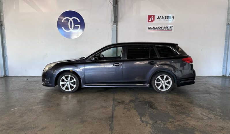 
								Subaru Legacy  2009 full									