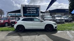 
										Mercedes-Benz Gla45 AMG 2015 full									