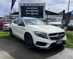 
										Mercedes-Benz Gla45 AMG 2015 full									