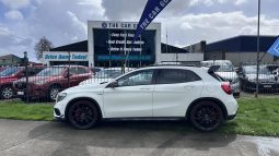 
										Mercedes-Benz Gla45 AMG 2015 full									