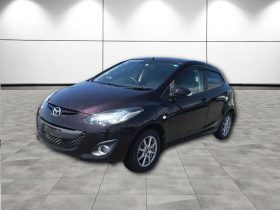 MAZDA DEMIO 13 Skyactive Shooting Star Gra 2013