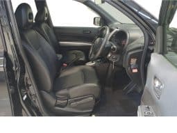 Nissan X-TRAIL 2013 full