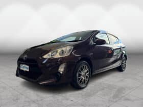 Toyota AQUA HYBRID 2015