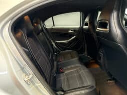 Mercedes-Benz A Class A180 2014 full