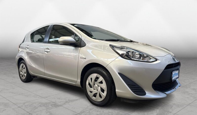 
								Toyota AQUA L 2019 full									