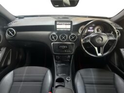 
										Mercedes-Benz A Class A180 2014 full									