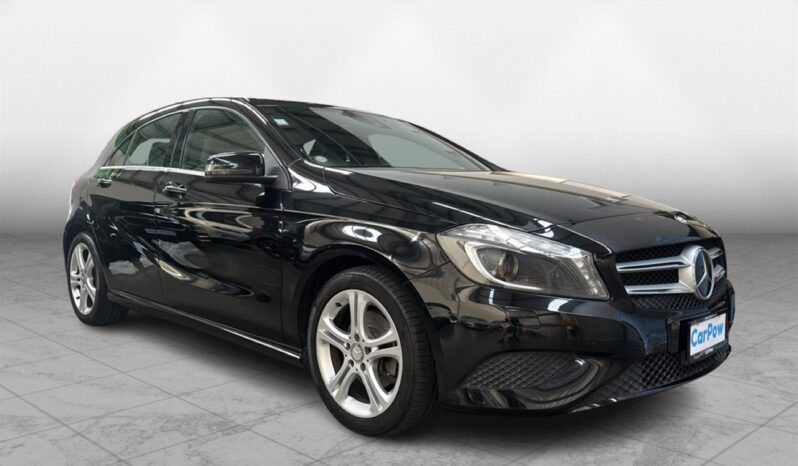 
								Mercedes-Benz A Class A180 2014 full									