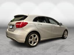Mercedes-Benz A Class A180 2014 full