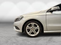 Mercedes-Benz A Class A180 2014 full