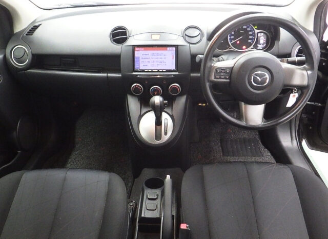 
								MAZDA DEMIO 13 SKYACTIVE 2012 full									