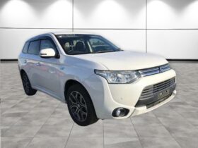 MITSUBISHI OUTLANDER PHEV Sports Style Edition 2014