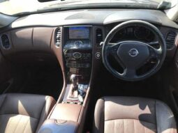 
										NISSAN SKYLINE CROSS OVER 370GT Type P 2013 full									