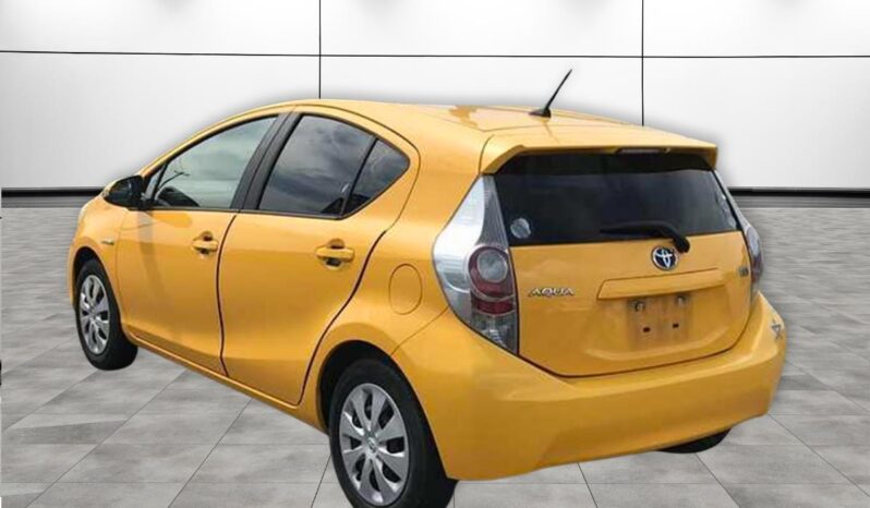 
								TOYOTA AQUA S 2012 full									