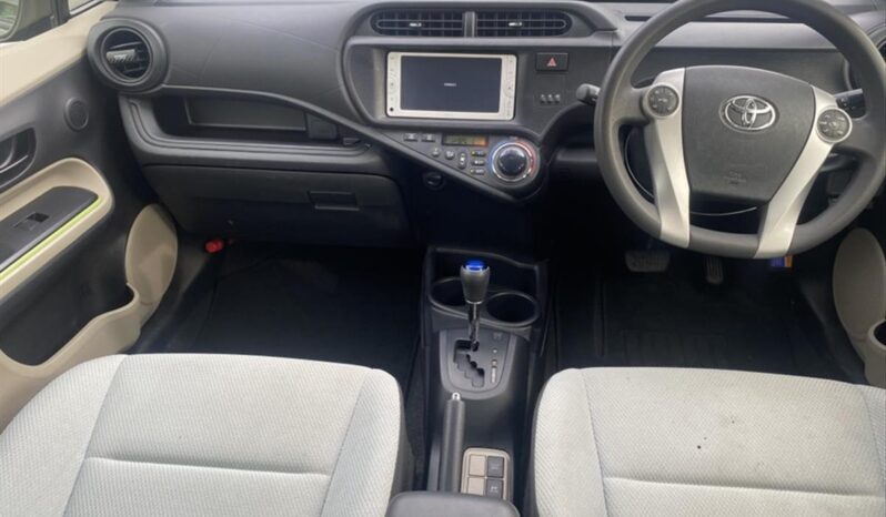 
								TOYOTA AQUA S 2013 full									