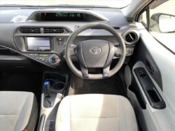 
										TOYOTA AQUA L 2013 full									