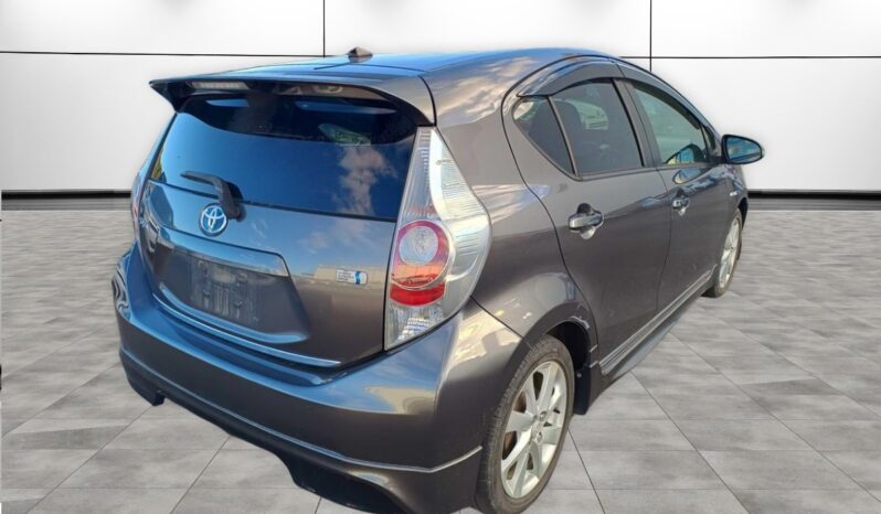 
								TOYOTA AQUA S 2013 full									