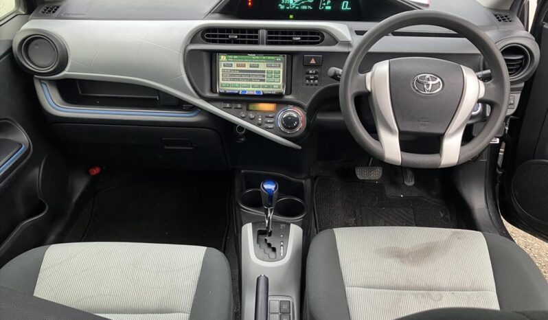 
								TOYOTA AQUA S 2013 full									
