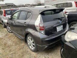 
										TOYOTA AQUA S 2013 full									