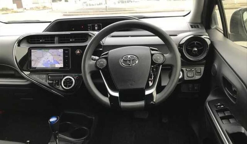 
								TOYOTA AQUA S 2018 full									