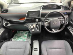 
										Toyota Sienta Hybrid G 2015 full									