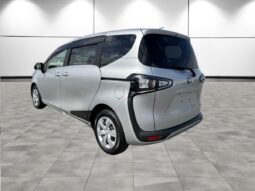 
										Toyota Sienta Hybrid Fan Base G 2019 full									